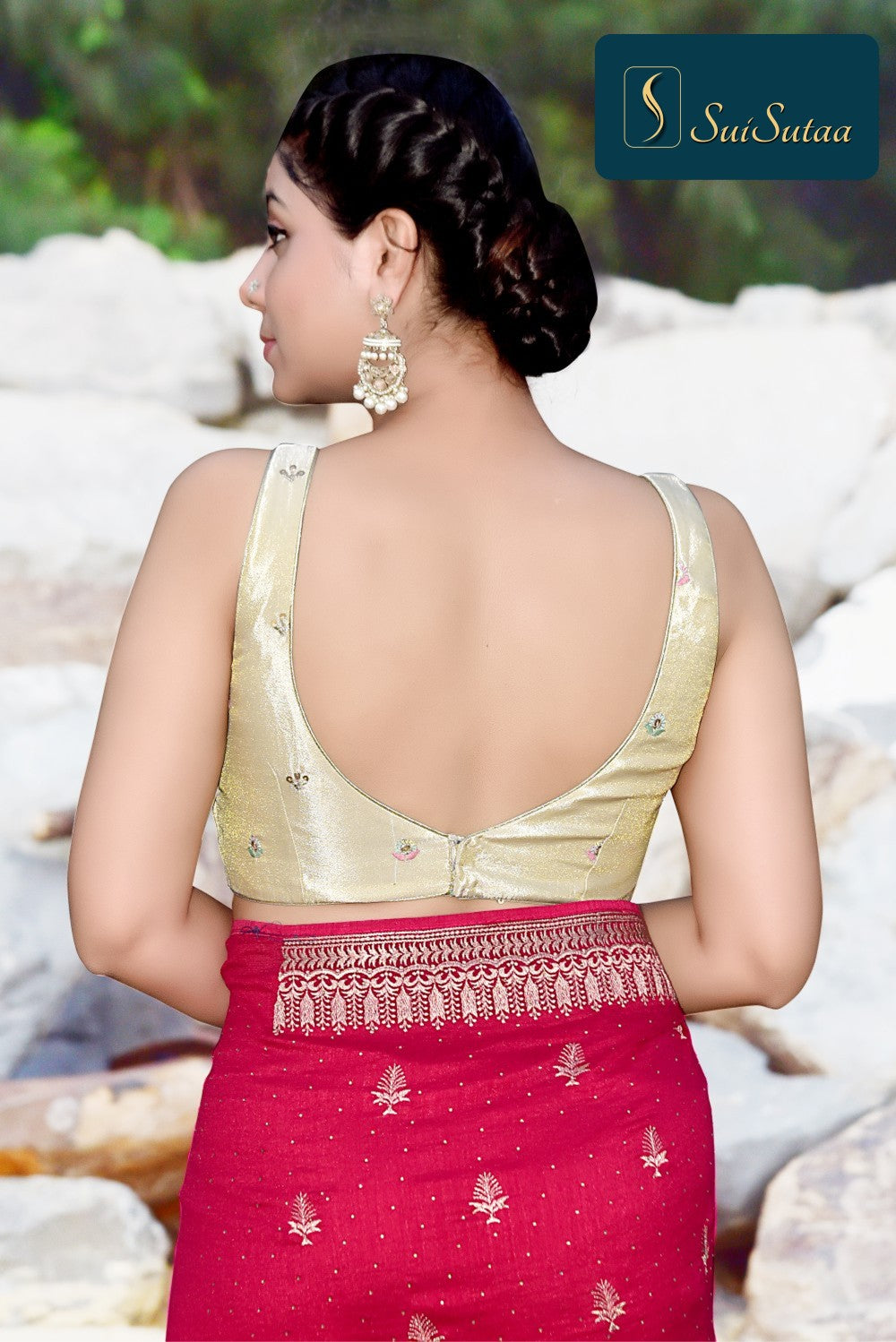 Sleeveless Blouse