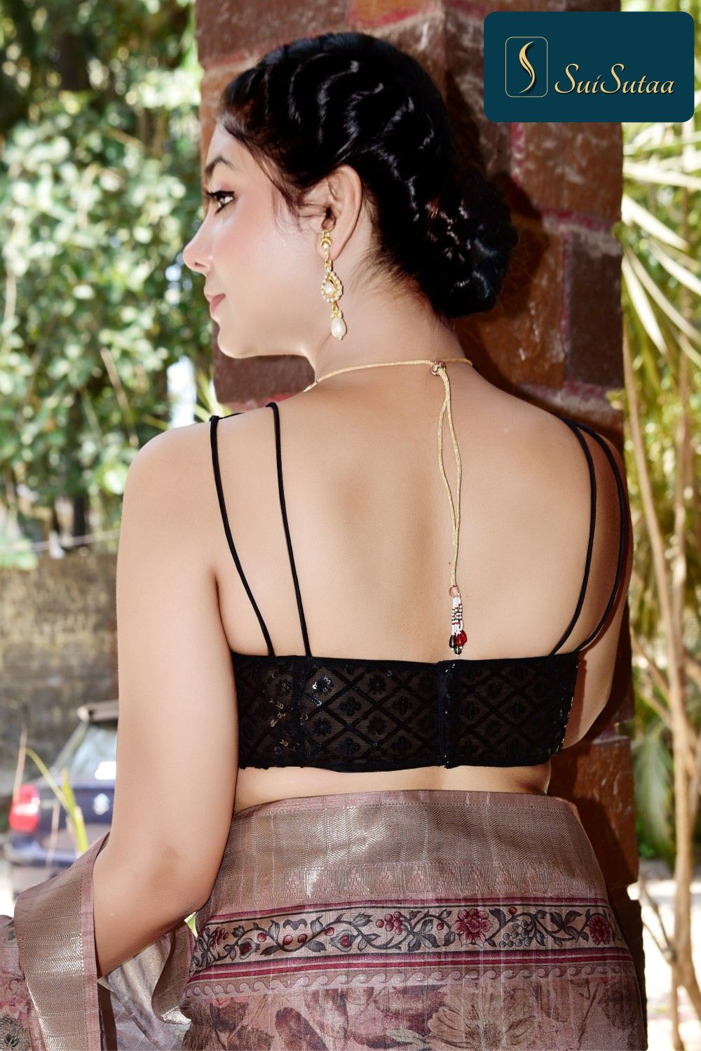 Sleeveless Blouse