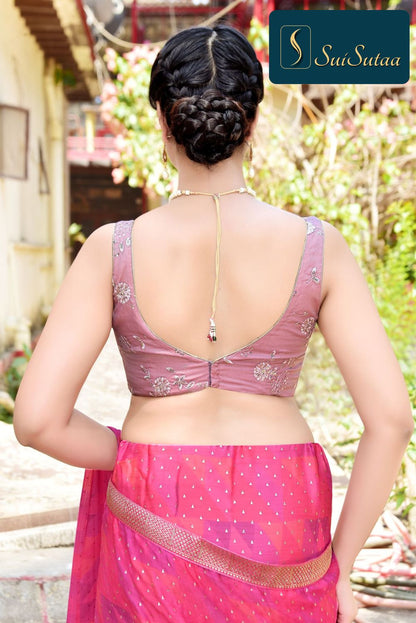 Sleeveless blouse