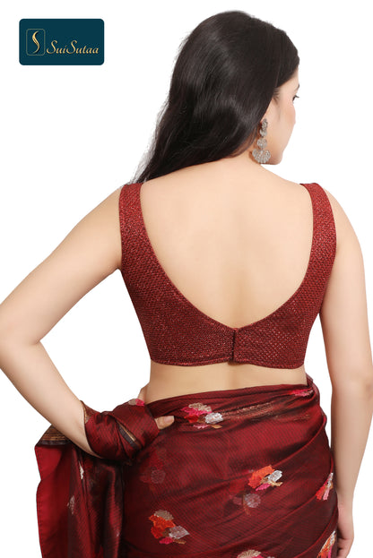 Sleeveless blouse