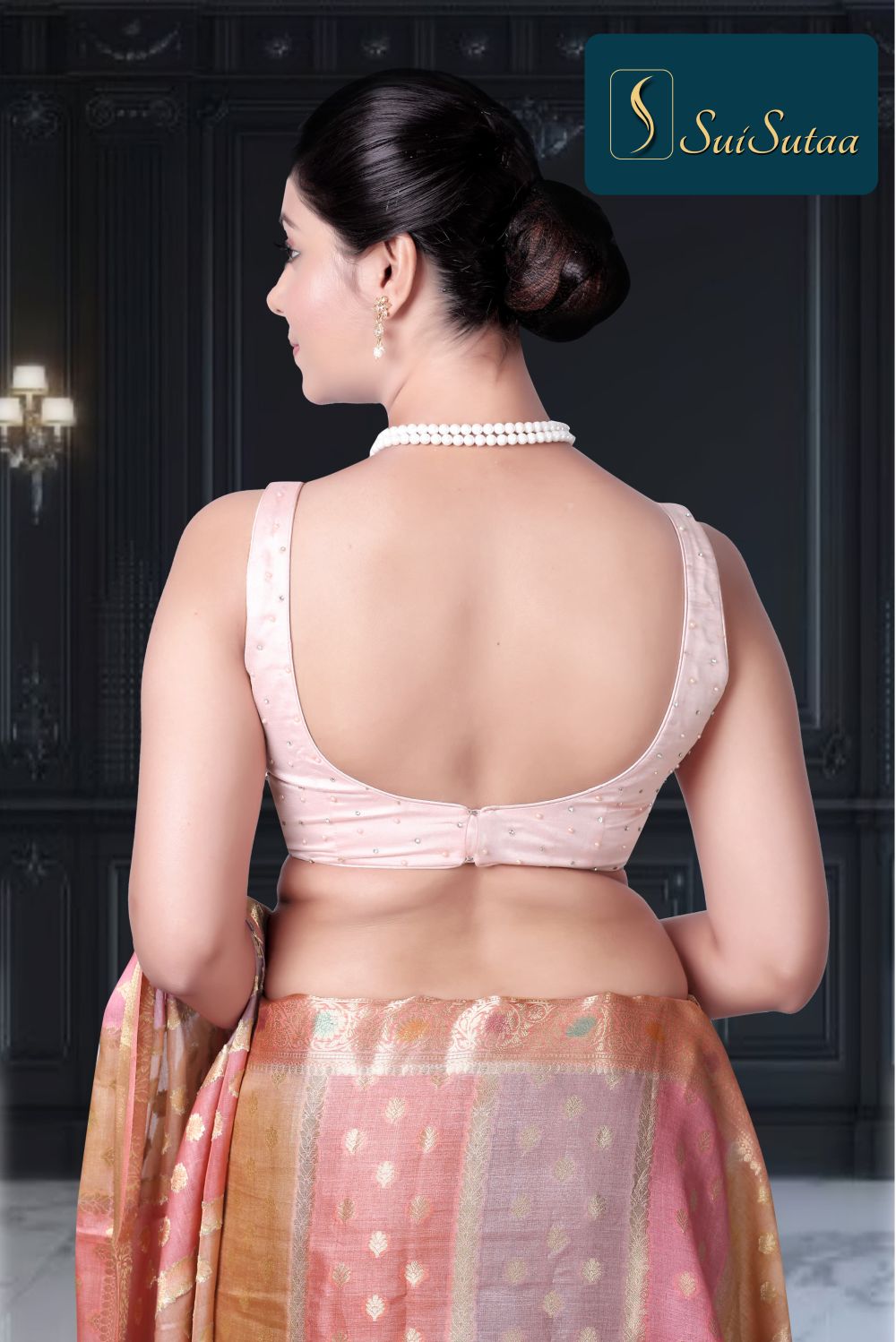 Sleeveless blouse