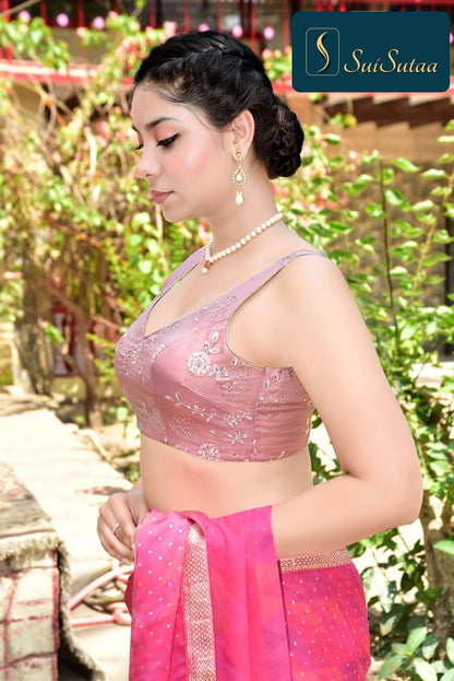 Sleeveless blouse