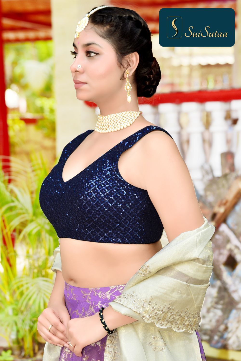 Sleeveless Blouse