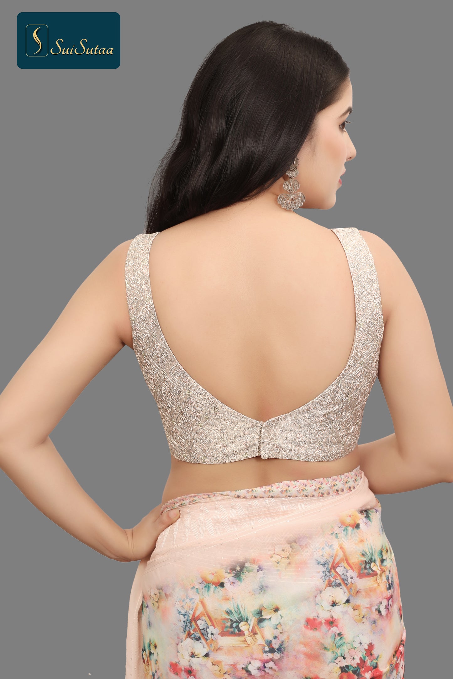 Sleeveless blouse